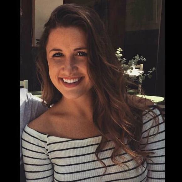 Meet your Posher, Jenna - Picture 1 of 1